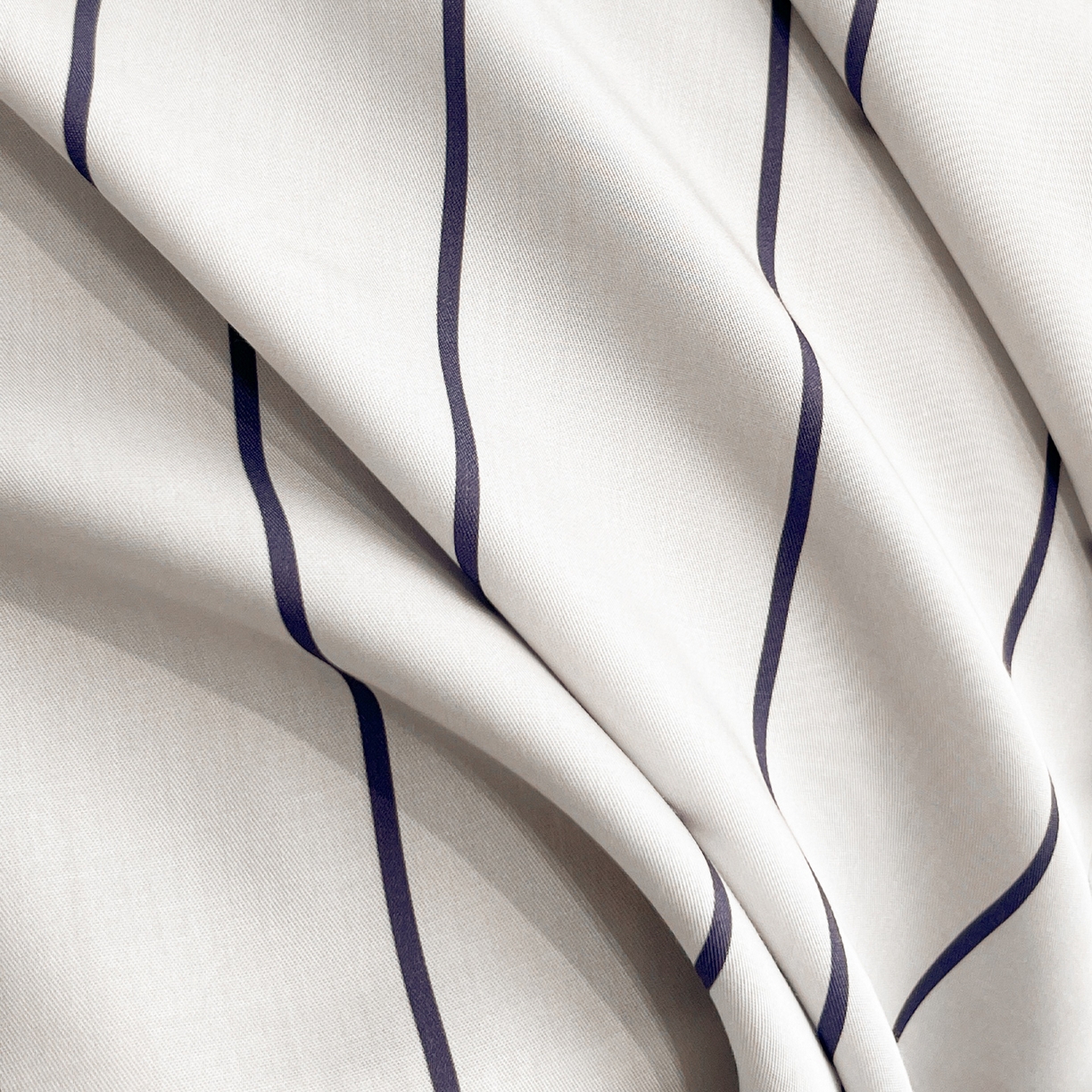 91家纺网 家纺一手货源 找家纺 迷尚家居 2026新款夏被100%莱赛尔数码印花夏被四件套50支天丝夏被 自在蓝-夏被款