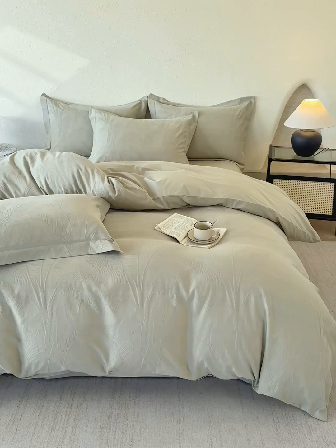 91家纺网 家纺一手货源 找家纺 梵克保罗 2026新款全棉60S长绒棉立体厚织提花四件套 焦野- 奶绿