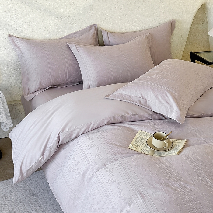 91家纺网 家纺一手货源 找家纺 梵克保罗 2026新款全棉60S长绒棉立体厚织提花四件套 沁香-淡雅紫