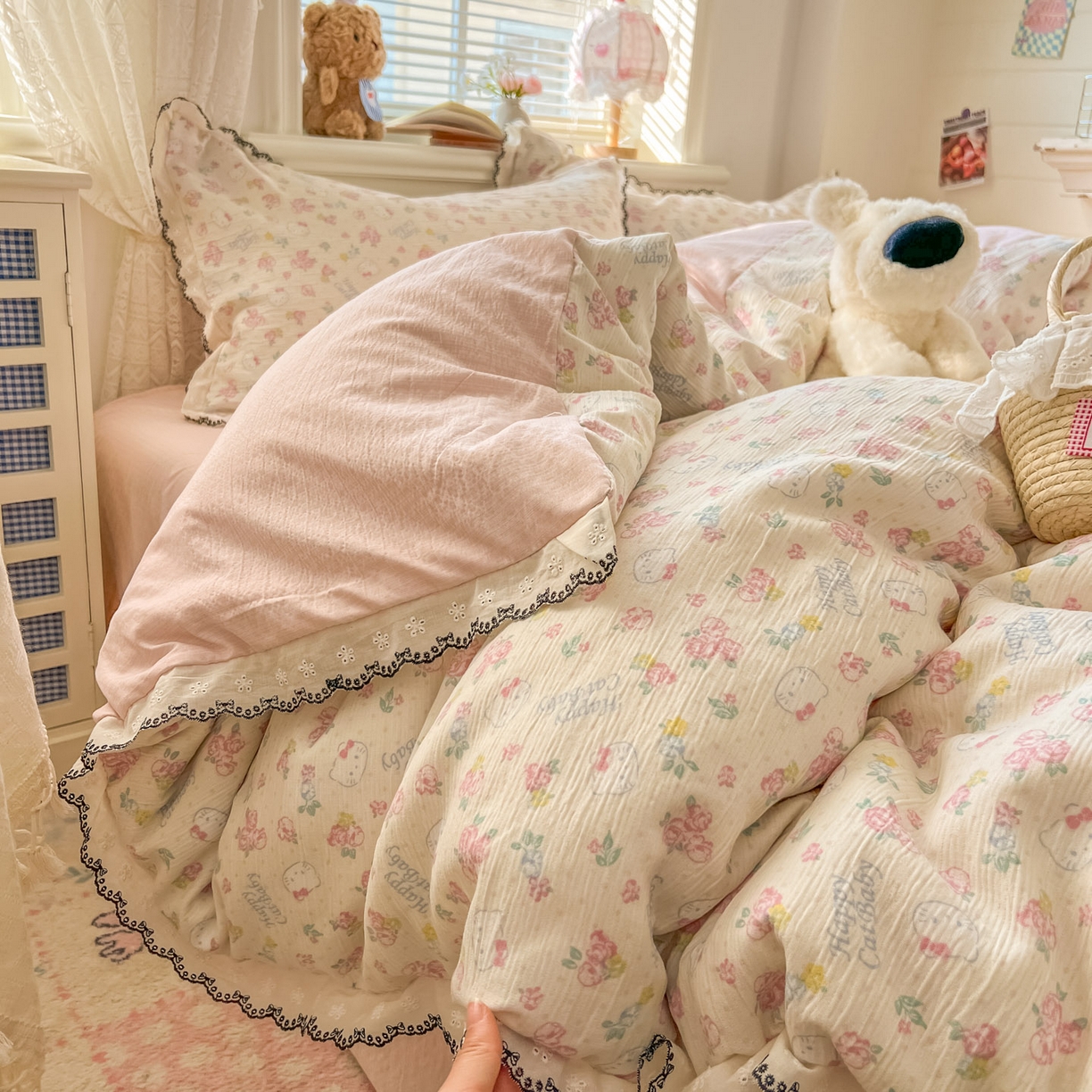 晚爱家纺（原晚安家居） 2026新款蕾丝刺绣花边韩版少女公主风三层纱四件套 花丛点点猫