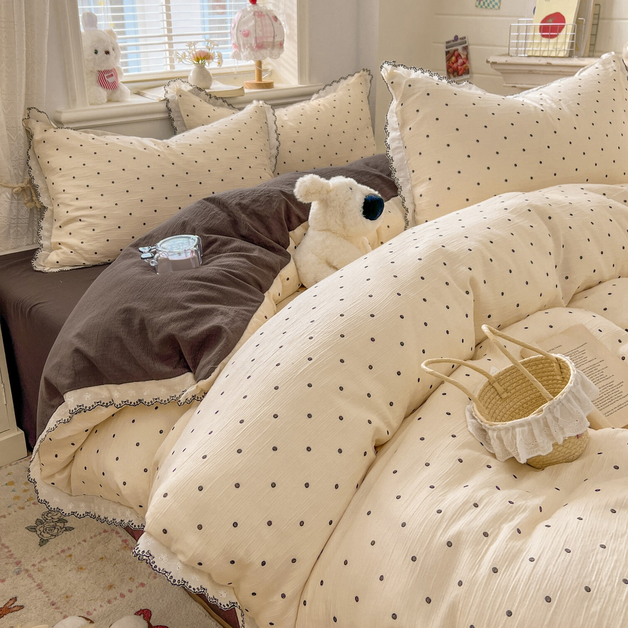 91家纺网 家纺一手货源 找家纺 晚爱家纺（原晚安家居） 2026新款蕾丝刺绣花边韩版少女公主风三层纱四件套 小黑豆