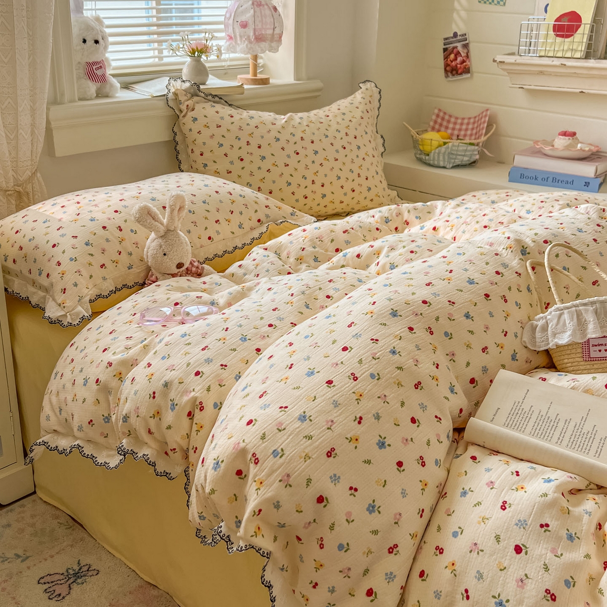 91家纺网 家纺一手货源 找家纺 晚爱家纺（原晚安家居） 2026新款蕾丝刺绣花边韩版少女公主风三层纱四件套 小花点点