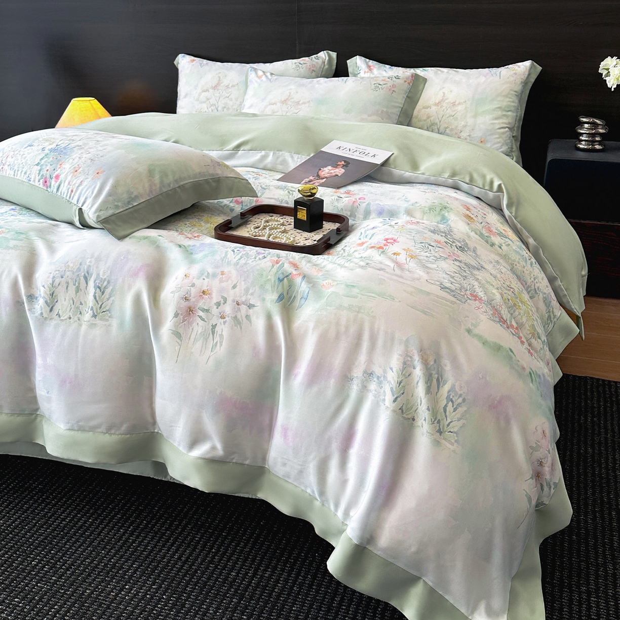 91家纺网 家纺一手货源 找家纺 迷尚家居 2026新款100%莱赛尔数码印花四件套 春野序绿-被套款