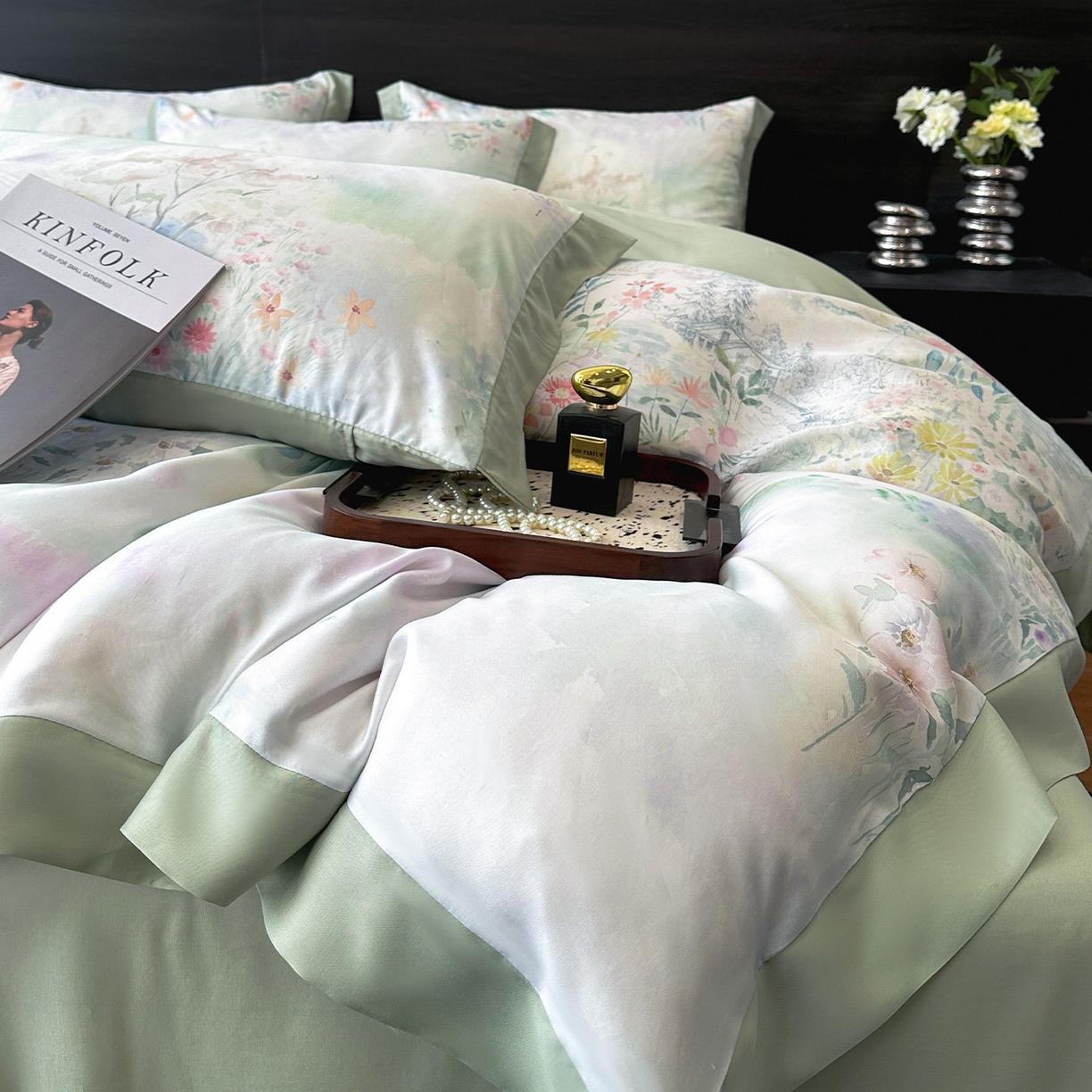 91家纺网 家纺一手货源 找家纺 迷尚家居 2026新款100%莱赛尔数码印花四件套 春野序绿-被套款