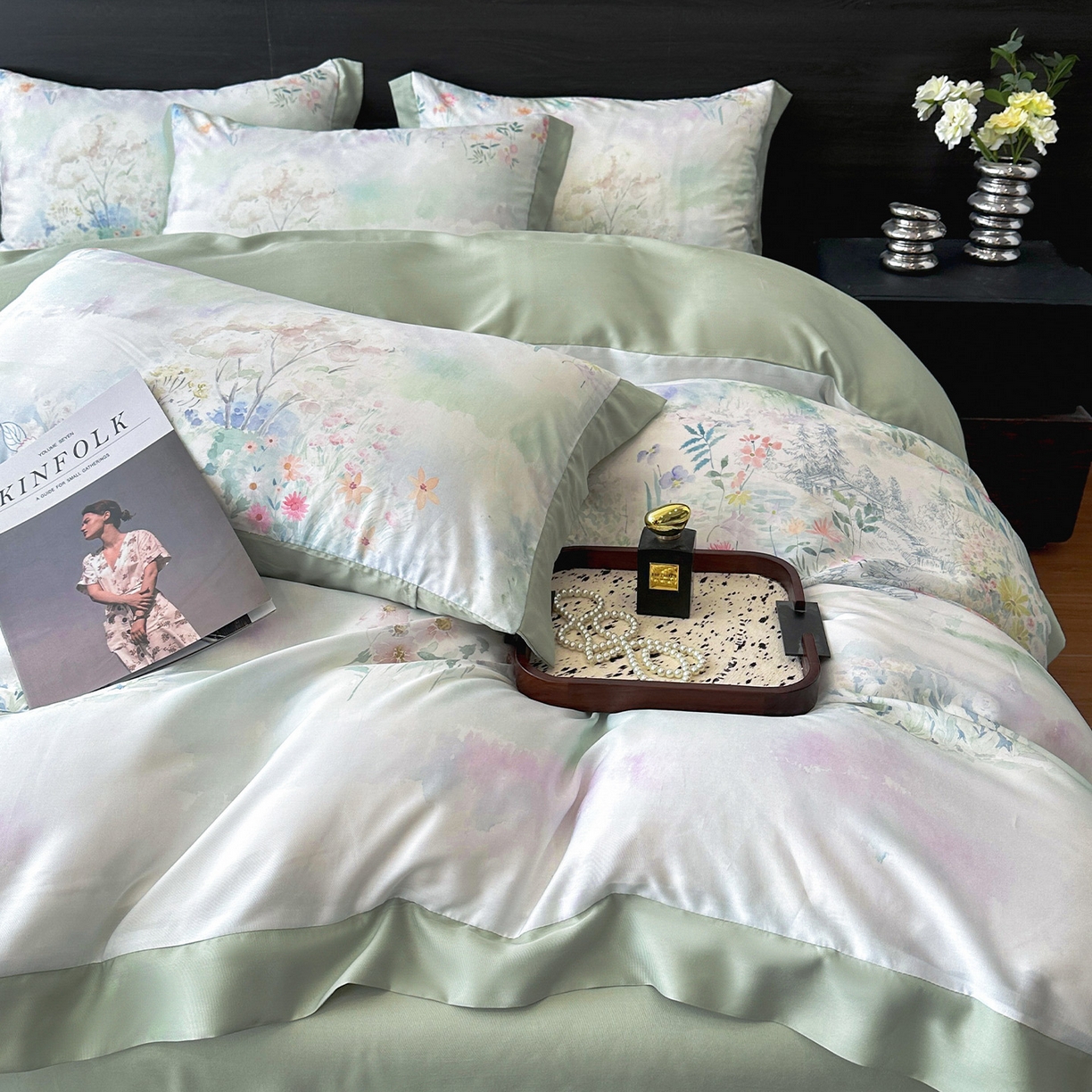 91家纺网 家纺一手货源 找家纺 迷尚家居 2026新款100%莱赛尔数码印花四件套 春野序绿-被套款