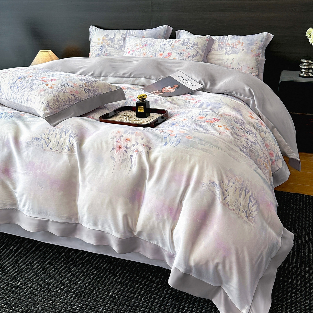 91家纺网 家纺一手货源 找家纺 迷尚家居 2026新款100%莱赛尔数码印花四件套 春野序紫-被套款