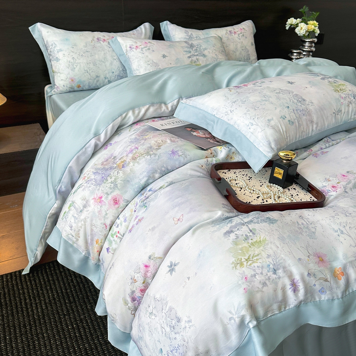 91家纺网 家纺一手货源 找家纺 迷尚家居 2026新款100%莱赛尔数码印花四件套 蝶漫柔境蓝-被套款