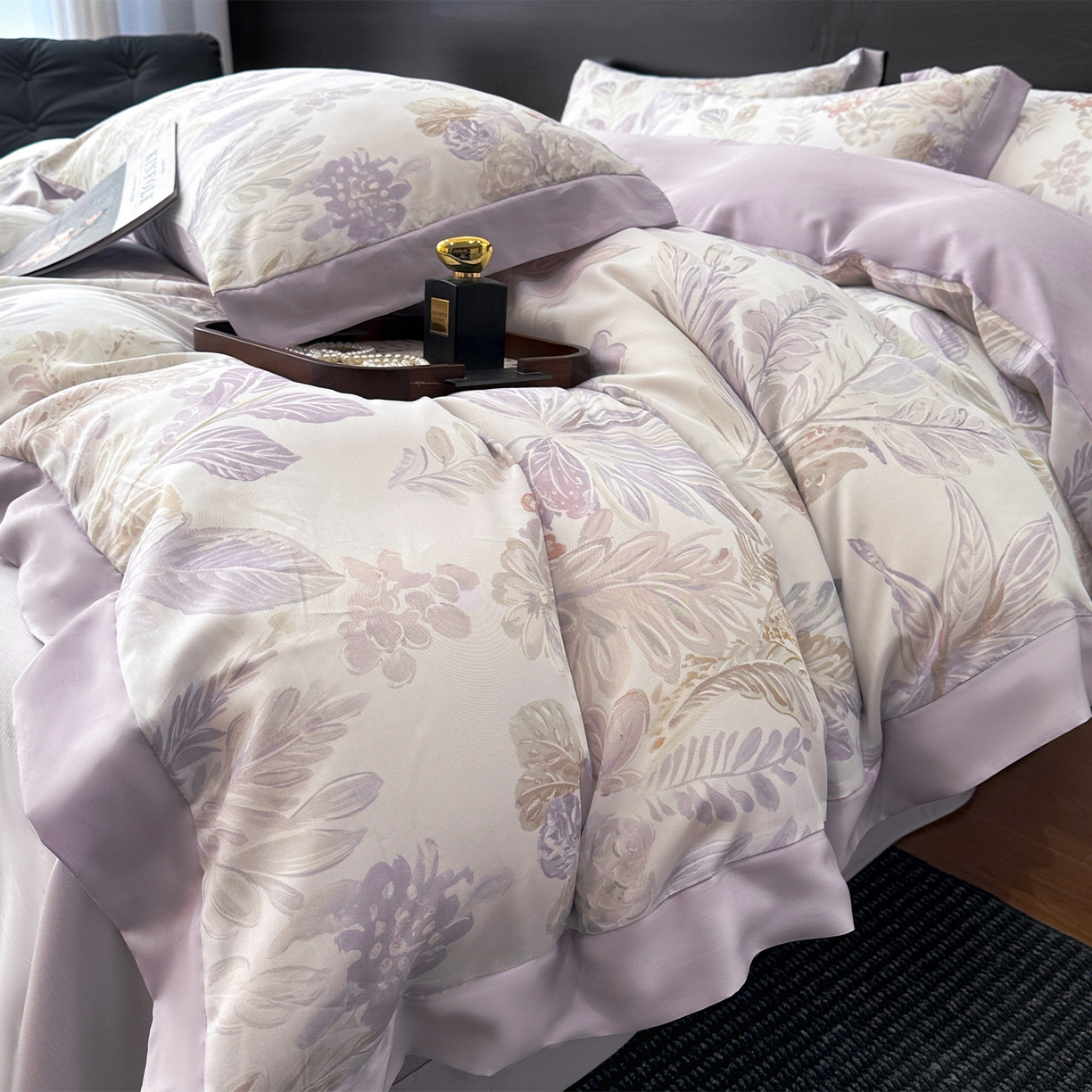91家纺网 家纺一手货源 找家纺 迷尚家居 2026新款100%莱赛尔数码印花四件套 花朝拾露紫-被套款