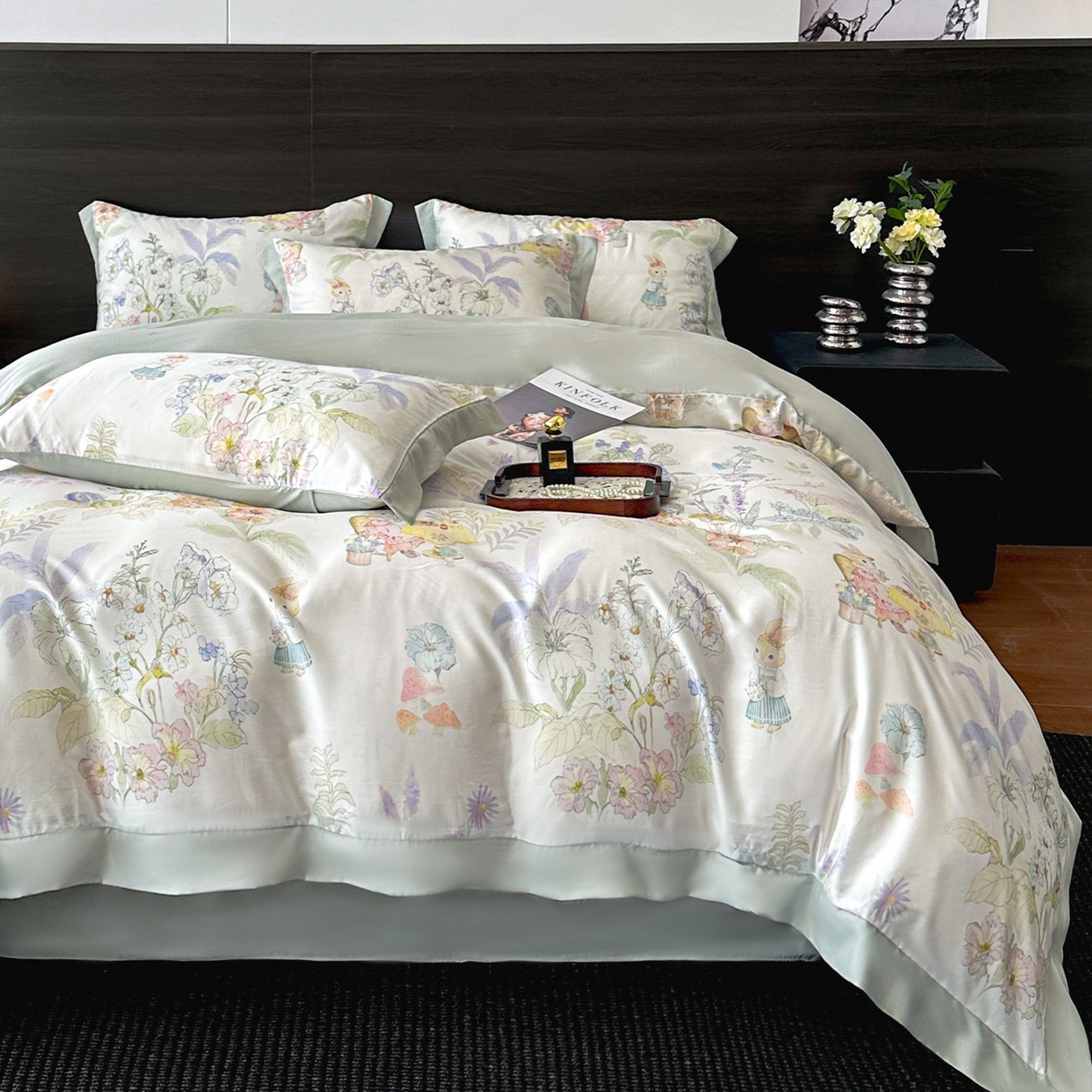 91家纺网 家纺一手货源 找家纺 迷尚家居 2025新款100%莱赛尔数码印花四件套 林间兔-被套款