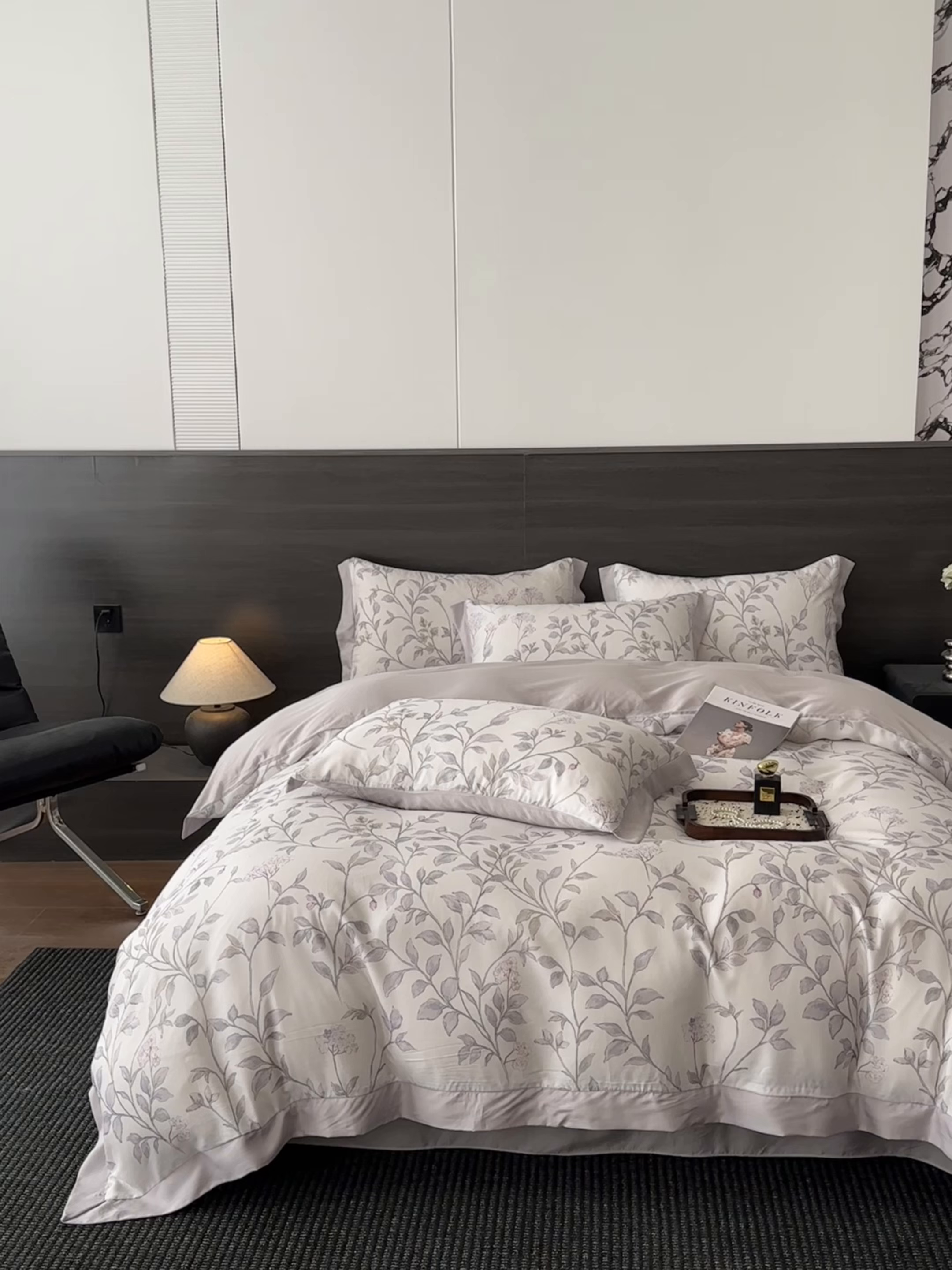 91家纺网 家纺一手货源 找家纺 迷尚家居 2026新款100%莱赛尔数码印花四件套 蔓月-被套款