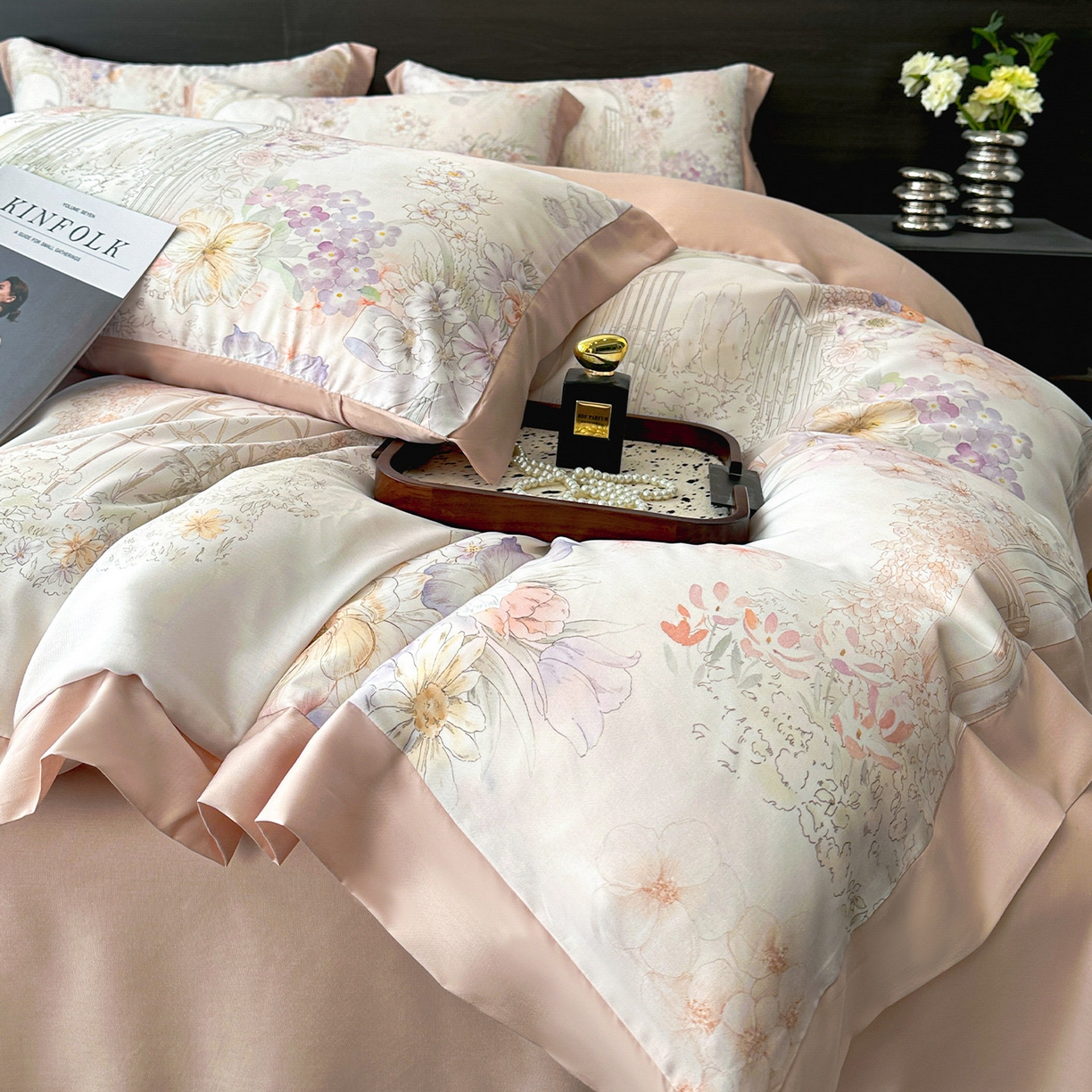 91家纺网 家纺一手货源 找家纺 迷尚家居 2026新款100%莱赛尔数码印花四件套 星纱花庭-被套款