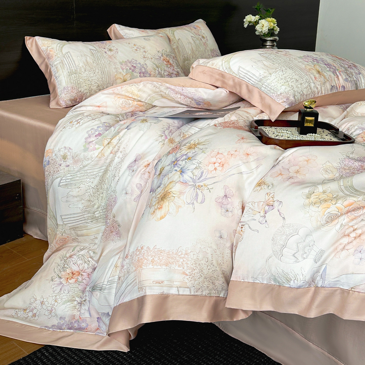 91家纺网 家纺一手货源 找家纺 迷尚家居 2026新款100%莱赛尔数码印花四件套 星纱花庭-被套款