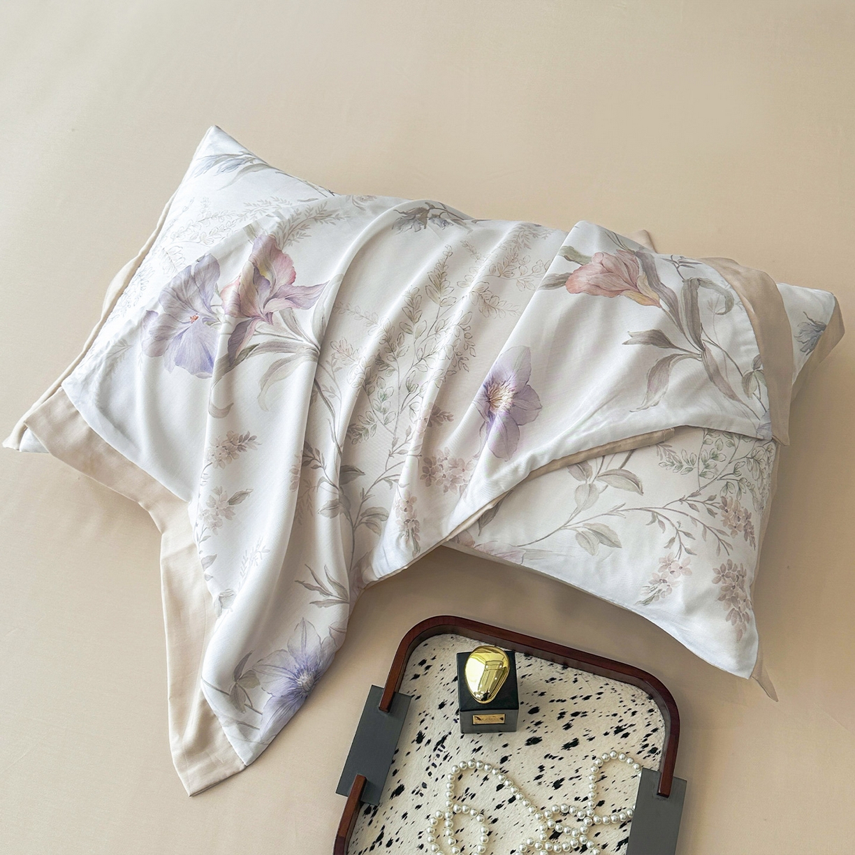 91家纺网 家纺一手货源 找家纺 迷尚家居 2026新款100%莱赛尔数码印花四件套 愈沐调-被套款