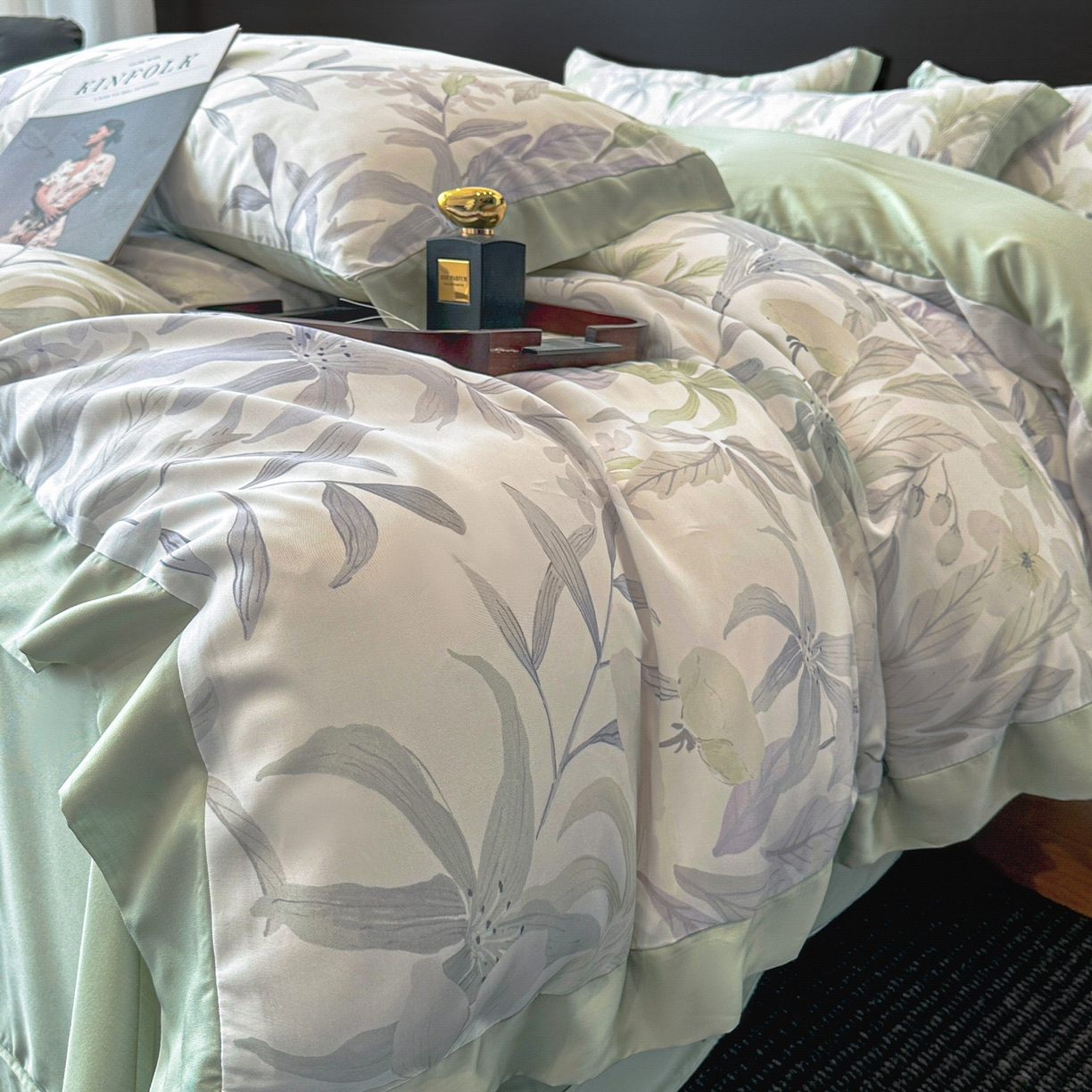 91家纺网 家纺一手货源 找家纺 迷尚家居 2026新款100%莱赛尔数码印花四件套 自然低语绿-被套款