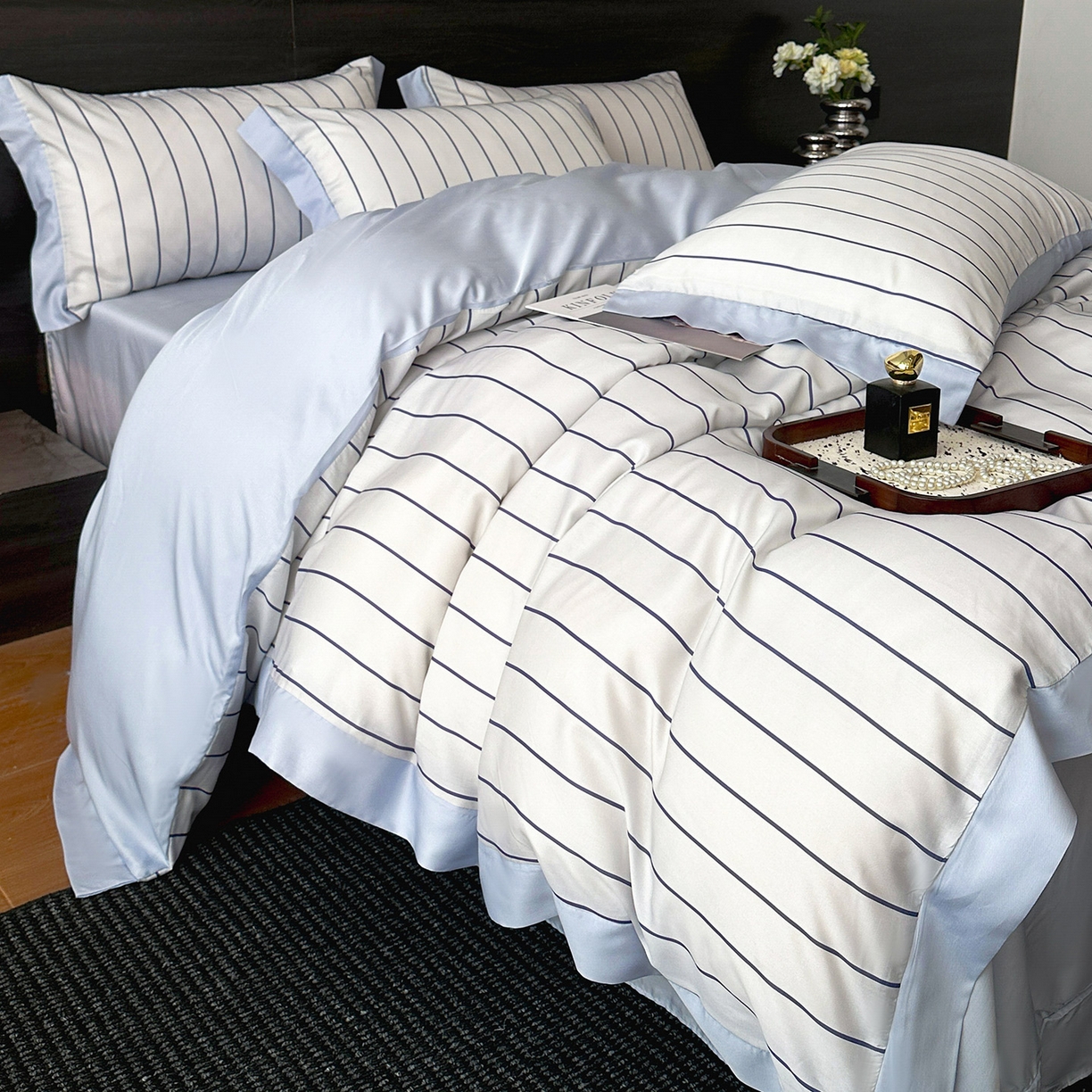 91家纺网 家纺一手货源 找家纺 迷尚家居 2026新款100%莱赛尔数码印花四件套 自在蓝-被套款