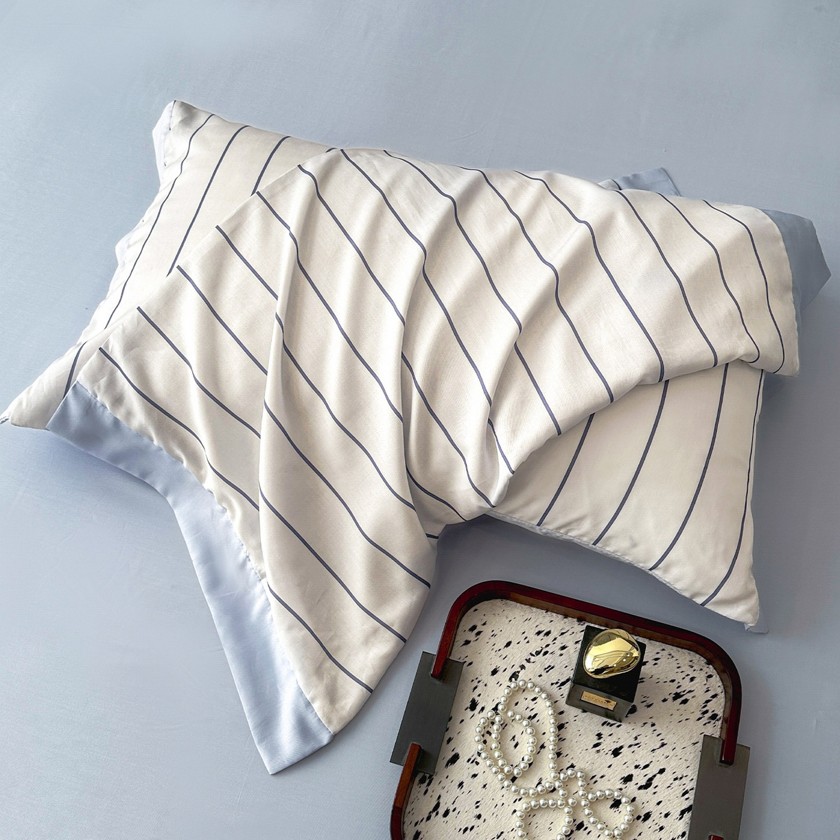 91家纺网 家纺一手货源 找家纺 迷尚家居 2026新款100%莱赛尔数码印花四件套 自在蓝-被套款