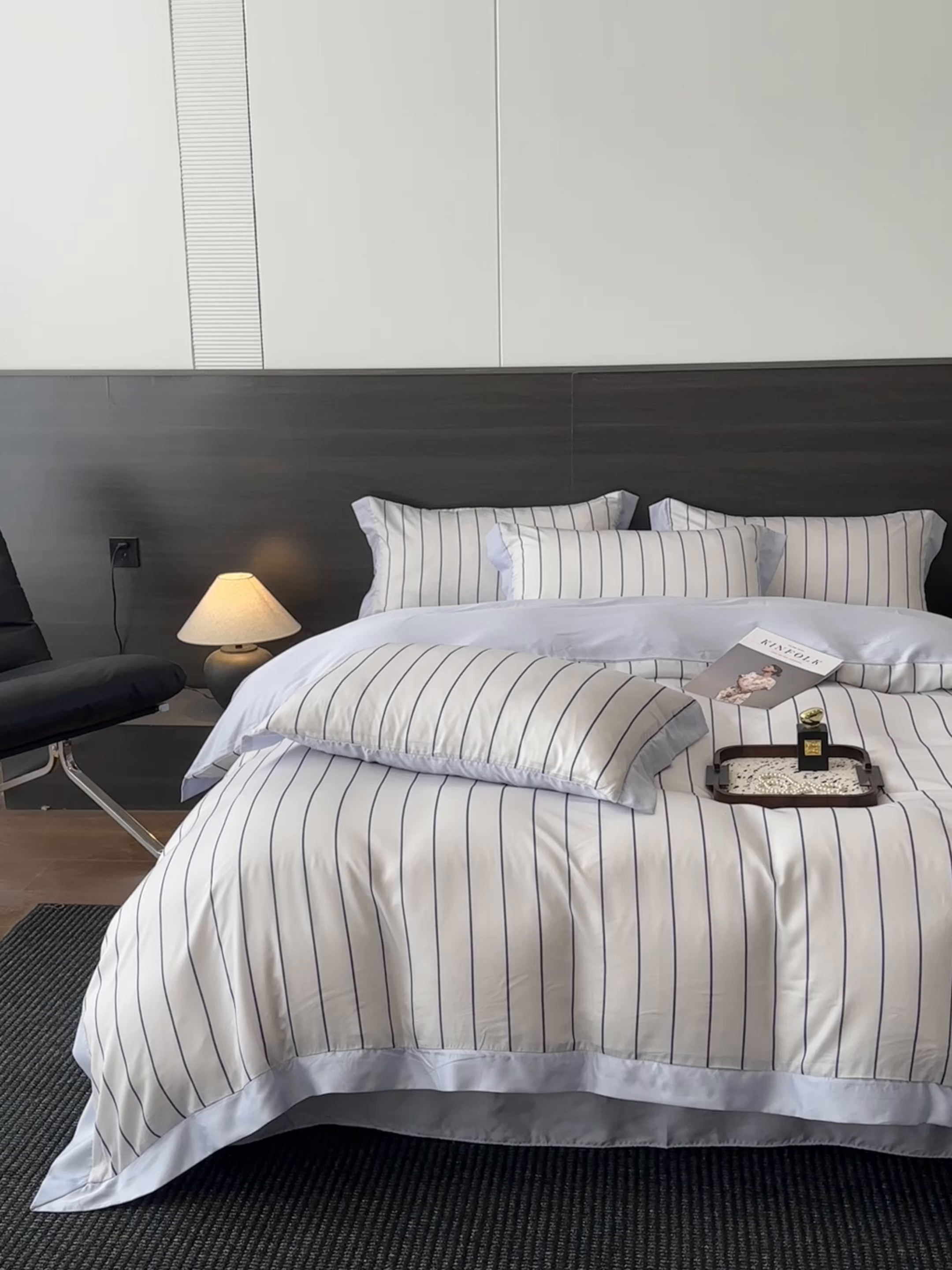 91家纺网 家纺一手货源 找家纺 迷尚家居 2026新款100%莱赛尔数码印花四件套 自在蓝-被套款