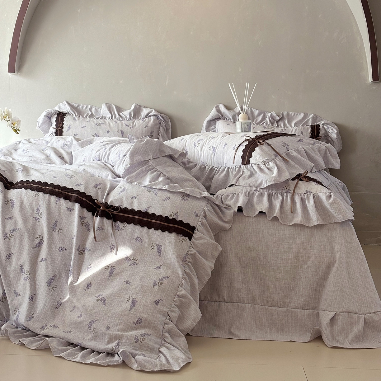 91家纺网 家纺一手货源 找家纺 迷尚家居 2026新款提花色织麻花边四件套 薰衣草紫