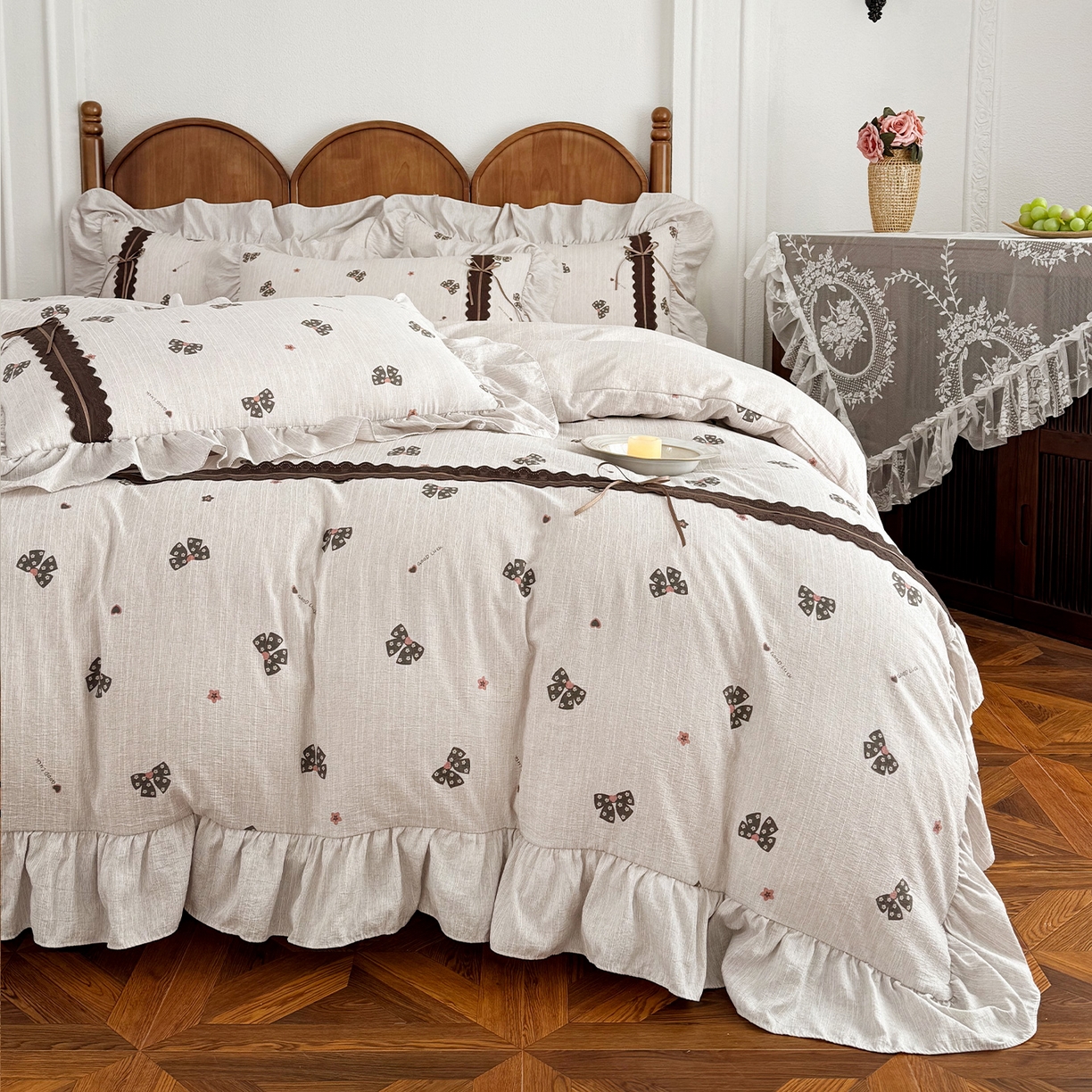 91家纺网 家纺一手货源 找家纺 迷尚家居 2026新款提花色织麻花边四件套 好运结咖