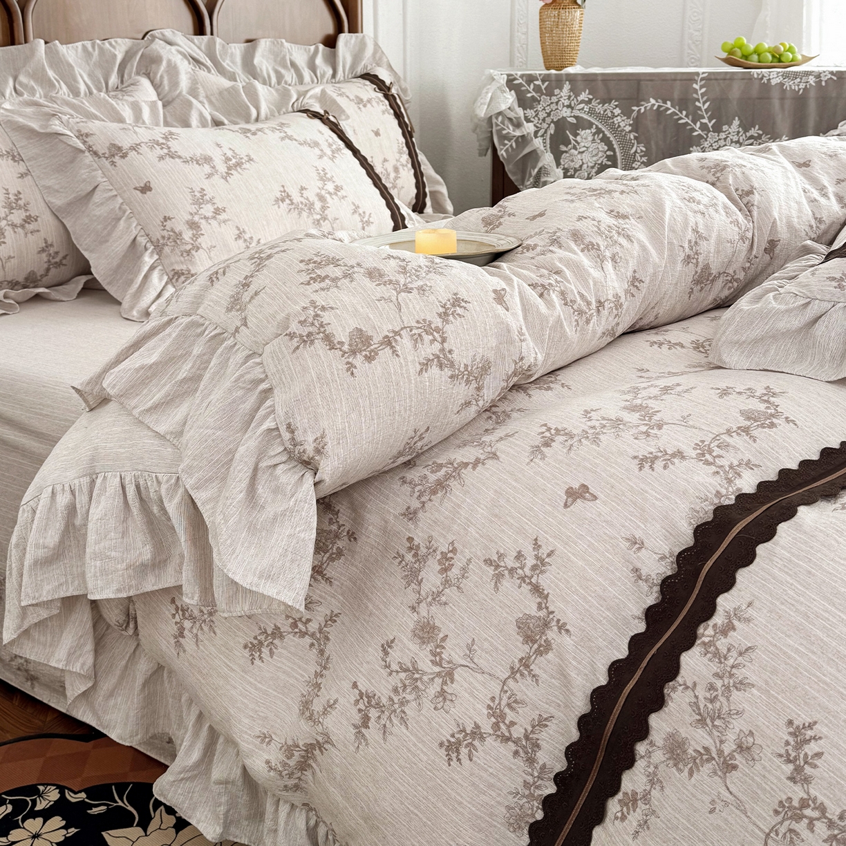 91家纺网 家纺一手货源 找家纺 迷尚家居 2026新款提花色织麻花边四件套 蝶恋花