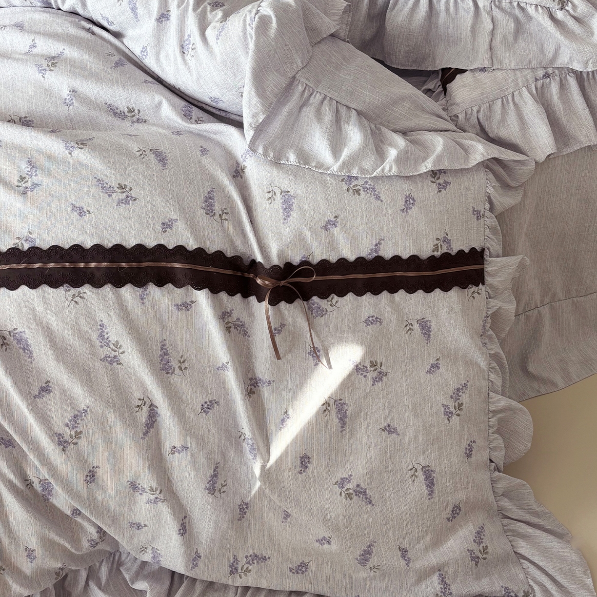 91家纺网 家纺一手货源 找家纺 迷尚家居 2026新款提花色织麻花边四件套 薰衣草紫