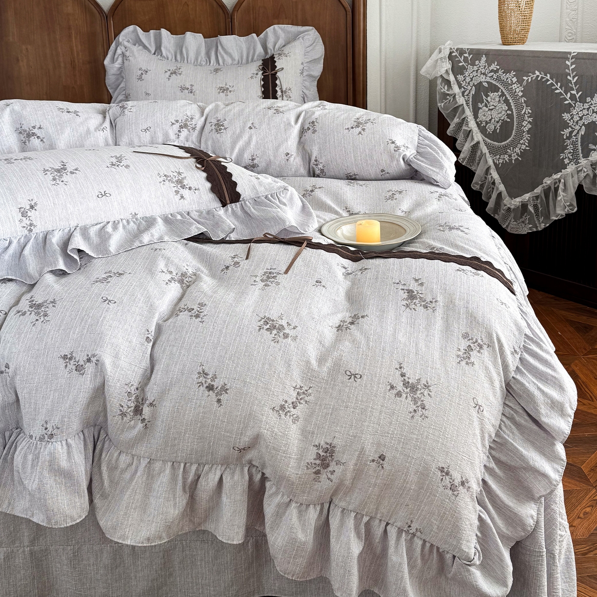 91家纺网 家纺一手货源 找家纺 迷尚家居 2026新款提花色织麻花边四件套 佳人紫