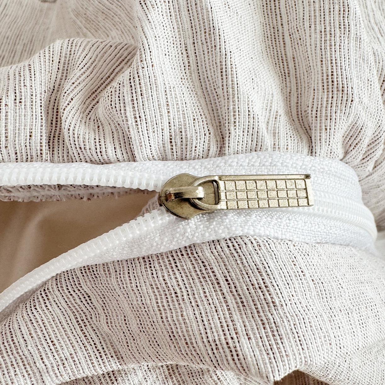 91家纺网 家纺一手货源 找家纺 迷尚家居 2026新款提花色织麻花边四件套 蝶恋花