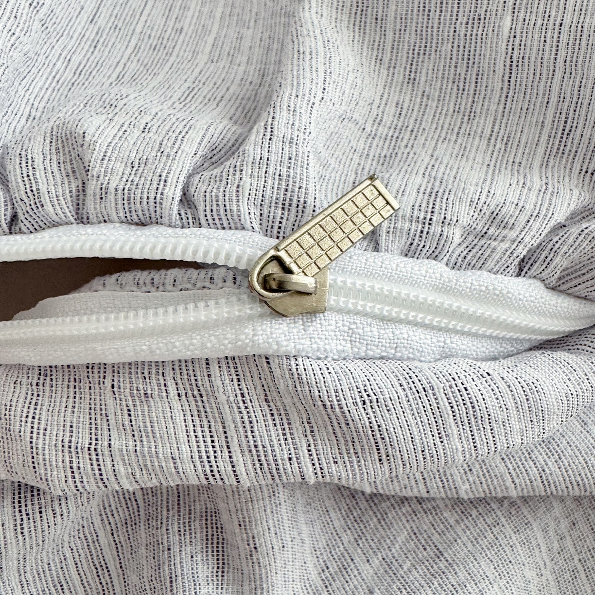 91家纺网 家纺一手货源 找家纺 迷尚家居 2026新款提花色织麻花边四件套 费尔岛灰