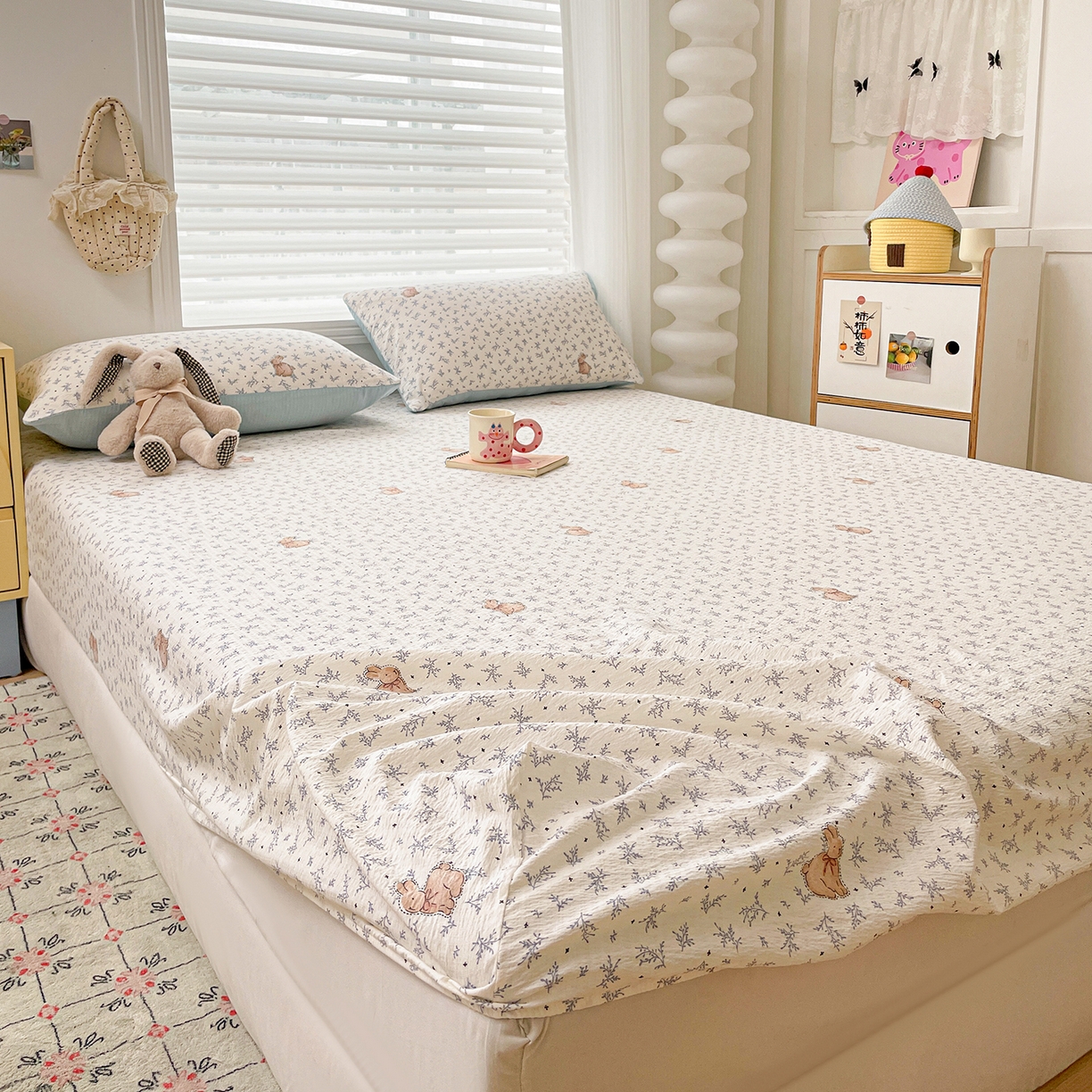 91家纺网 家纺一手货源 找家纺 立森 2026春夏新款云感皱皱纱泡芙纱床笠单枕套系列-床拍图 丛林兔