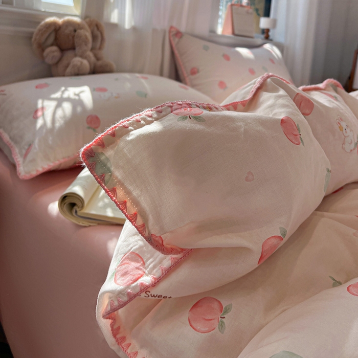 91家纺网 家纺一手货源 找家纺 忆生活家纺 2026新款A类全棉有氧双层纱贝壳边三角针四件套 桃桃酱