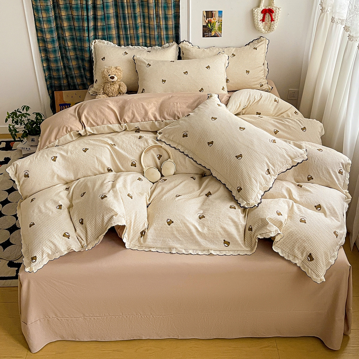 91家纺网 家纺一手货源 找家纺 金梦拉家纺 2026春夏新款古法水洗棉花边系列四件套 花边-可爱小熊