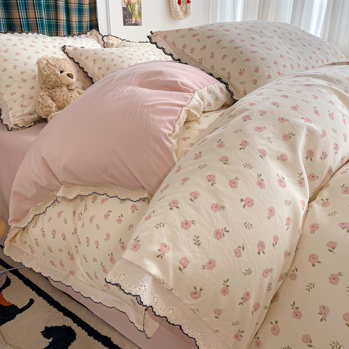 91家纺网 家纺一手货源 找家纺 金梦拉家纺 2026春夏新款古法水洗棉花边系列四件套 花边-蜜桃花开