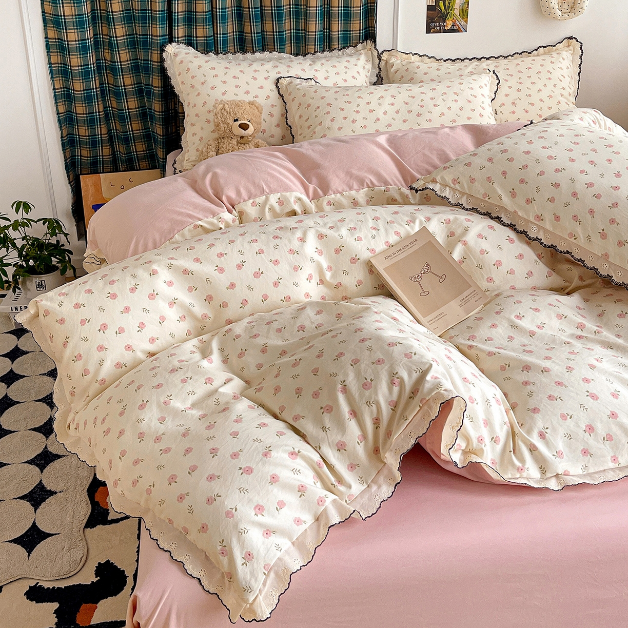 91家纺网 家纺一手货源 找家纺 金梦拉家纺 2026春夏新款古法水洗棉花边系列四件套 花边-蜜桃花开