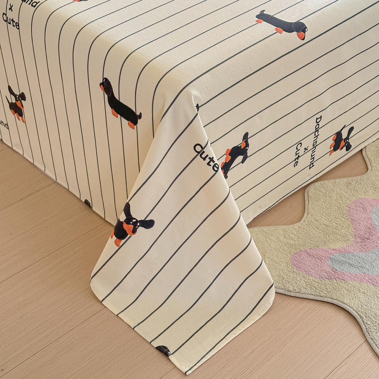 91家纺网 家纺一手货源 找家纺 莱登卡奴 2026新款A类100%全棉纯棉老粗布单床单系列 腊肠犬