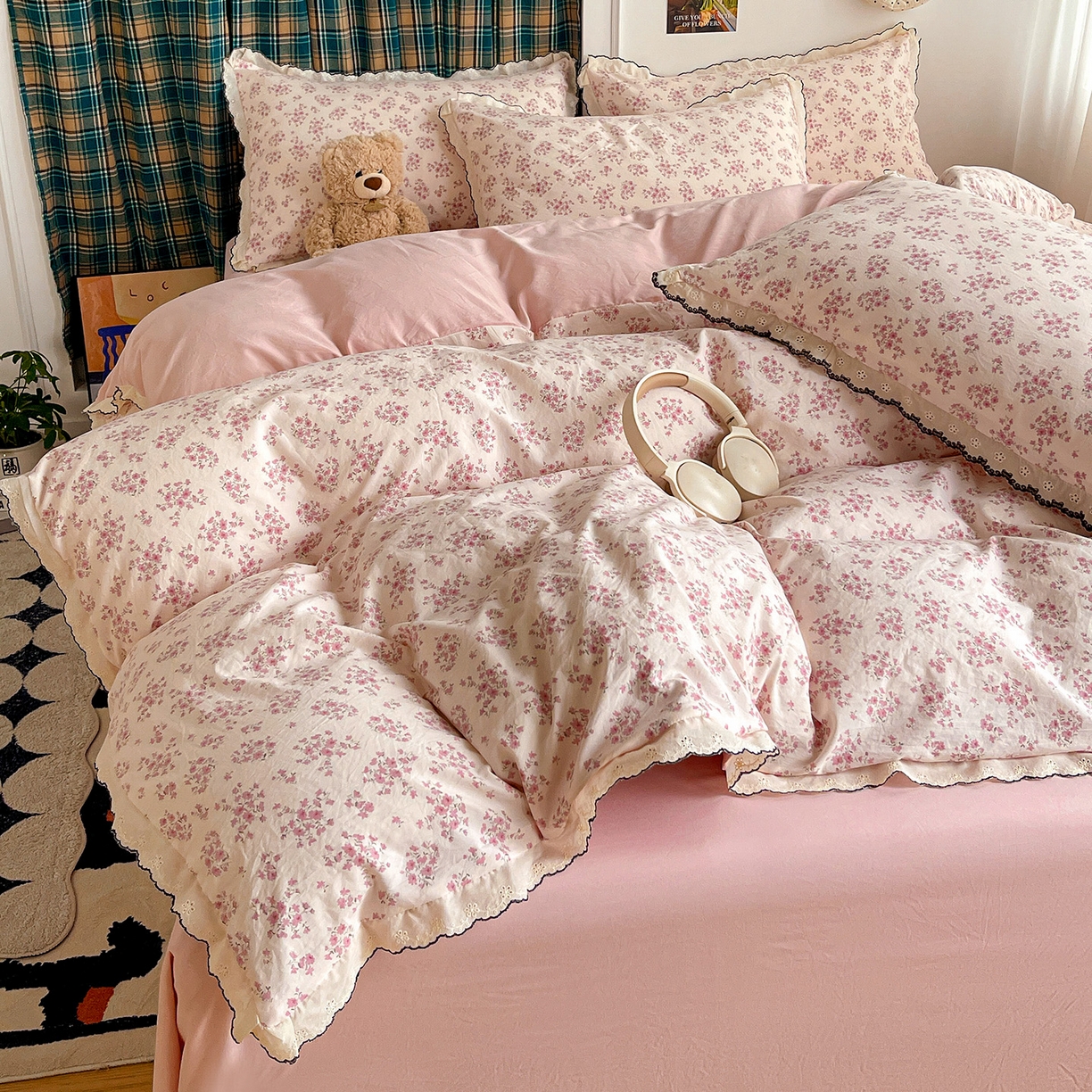 91家纺网 家纺一手货源 找家纺 金梦拉家纺 2026春夏新款古法水洗棉花边系列四件套 花边-桃花朵朵