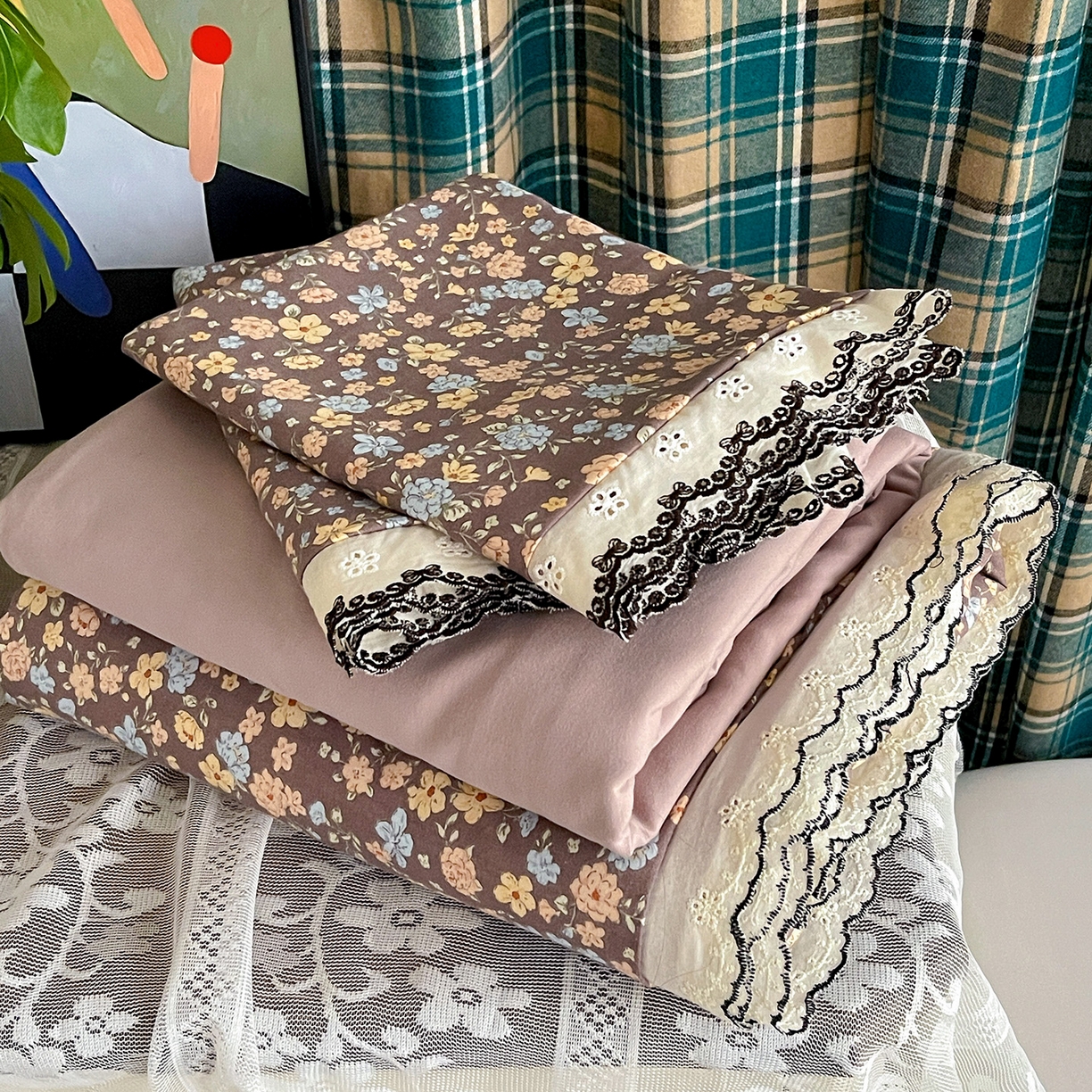 91家纺网 家纺一手货源 找家纺 金梦拉家纺 2026春夏新款古法水洗棉花边系列四件套 花边-一路繁花