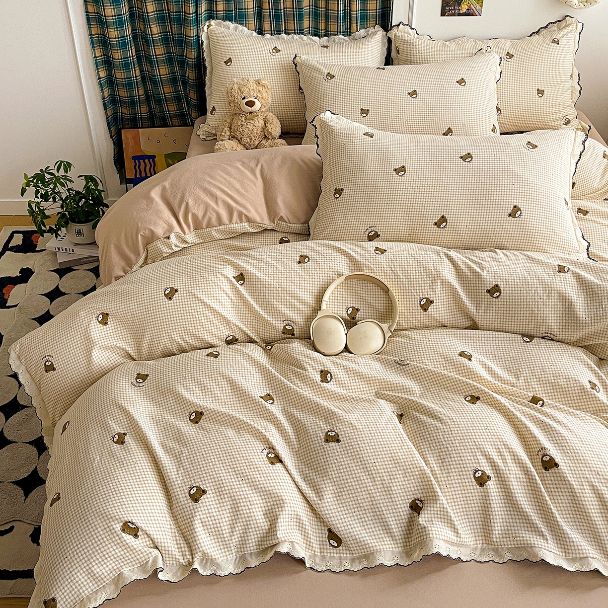 91家纺网 家纺一手货源 找家纺 金梦拉家纺 2026春夏新款古法水洗棉花边系列四件套 花边-可爱小熊