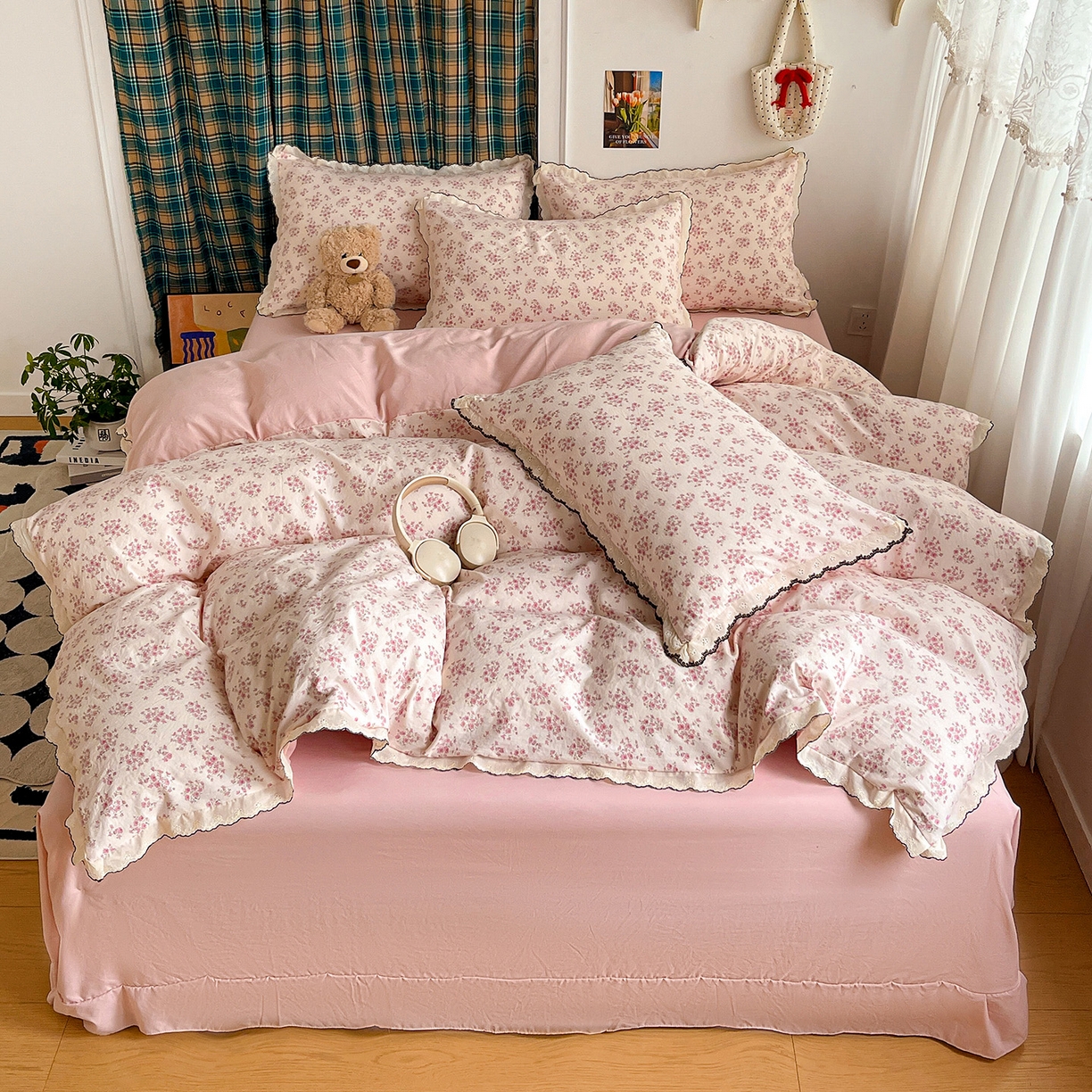 91家纺网 家纺一手货源 找家纺 金梦拉家纺 2026春夏新款古法水洗棉花边系列四件套 花边-桃花朵朵