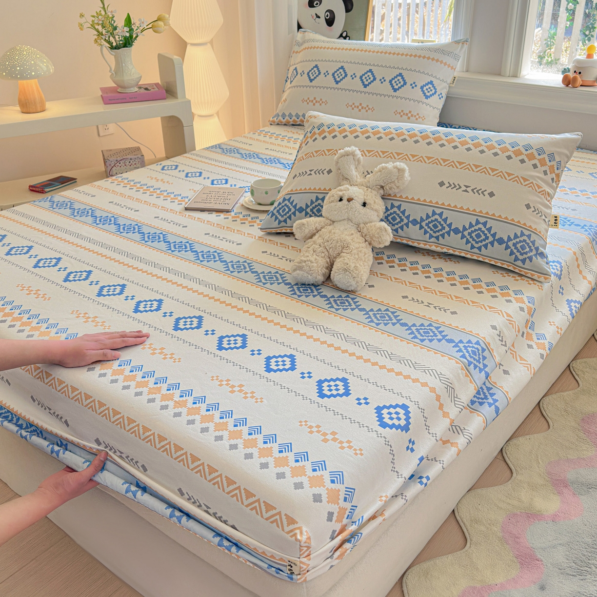 91家纺网 家纺一手货源 找家纺 莱登卡奴 2026新款A类100%全棉纯棉老粗布单床笠系列 花田初夏蓝