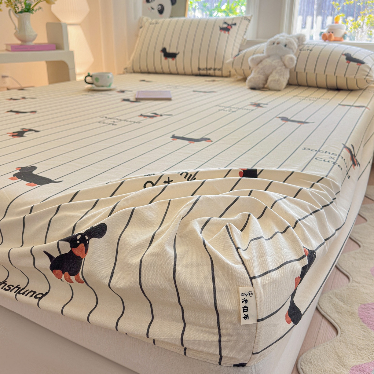 91家纺网 家纺一手货源 找家纺 莱登卡奴 2026新款A类100%全棉纯棉老粗布单床笠系列 腊肠犬