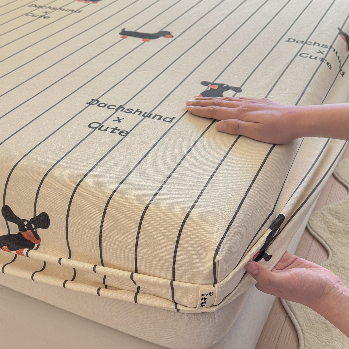 91家纺网 家纺一手货源 找家纺 莱登卡奴 2026新款A类100%全棉纯棉老粗布单床笠系列 腊肠犬