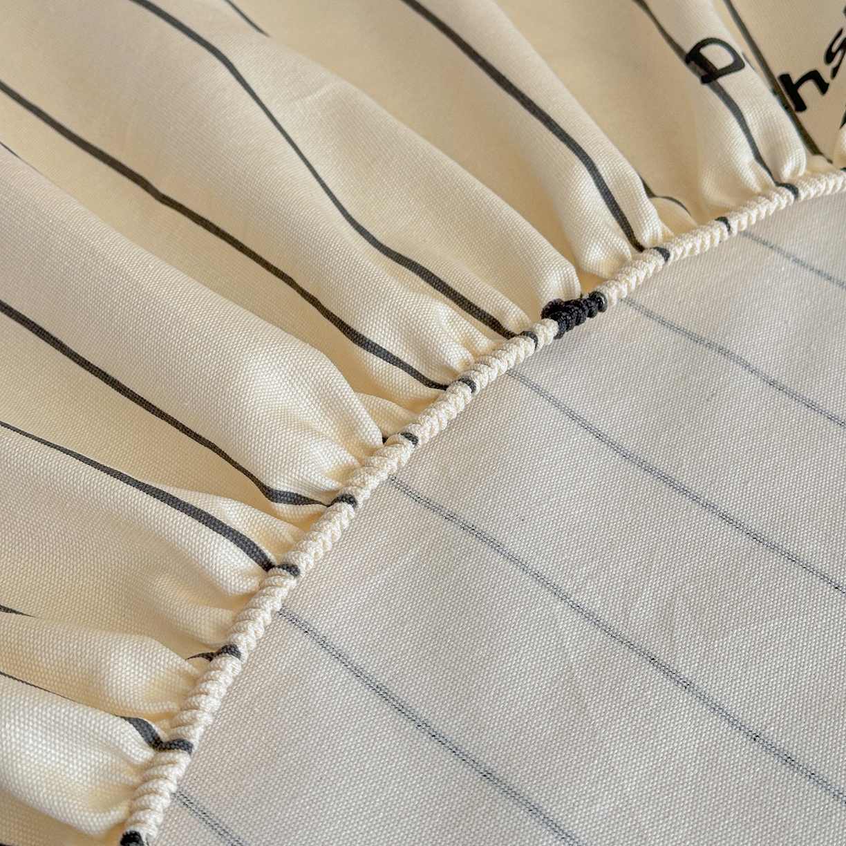 91家纺网 家纺一手货源 找家纺 莱登卡奴 2026新款A类100%全棉纯棉老粗布单床笠系列 腊肠犬