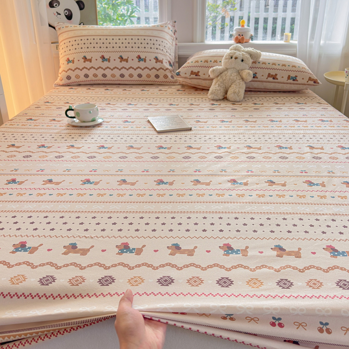 91家纺网 家纺一手货源 找家纺 莱登卡奴 2026新款A类100%全棉纯棉老粗布单床笠系列 旺仔腊肠狗