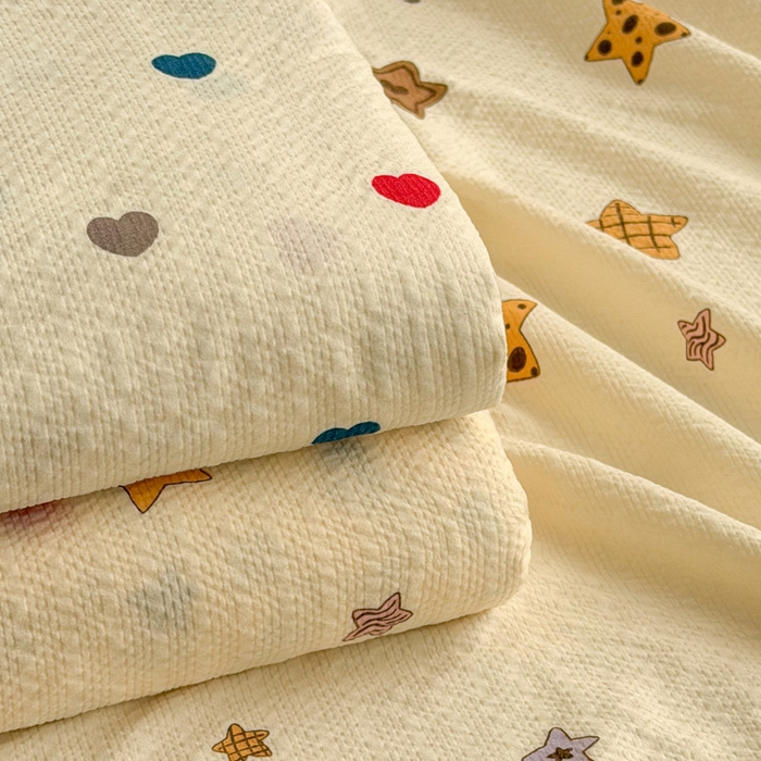 91家纺网 家纺一手货源 找家纺 贝扬思家纺 2026新款高克重泡芙纱印花款单床笠床笠单件-浅糯 组合图（仅供展示不可下单)