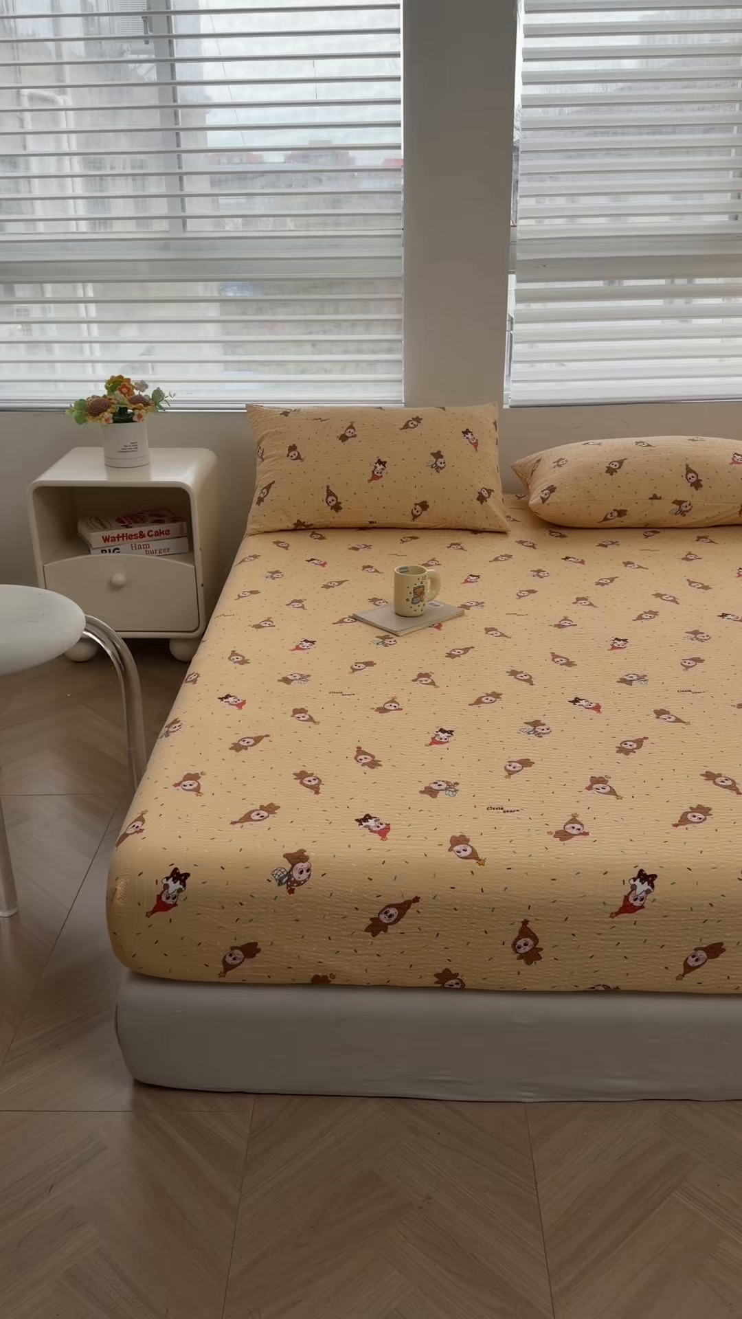 91家纺网 家纺一手货源 找家纺 贝扬思家纺 2026新款高克重泡芙纱印花款单床笠床笠单件-浅糯 CL浅糯-星星糖豆