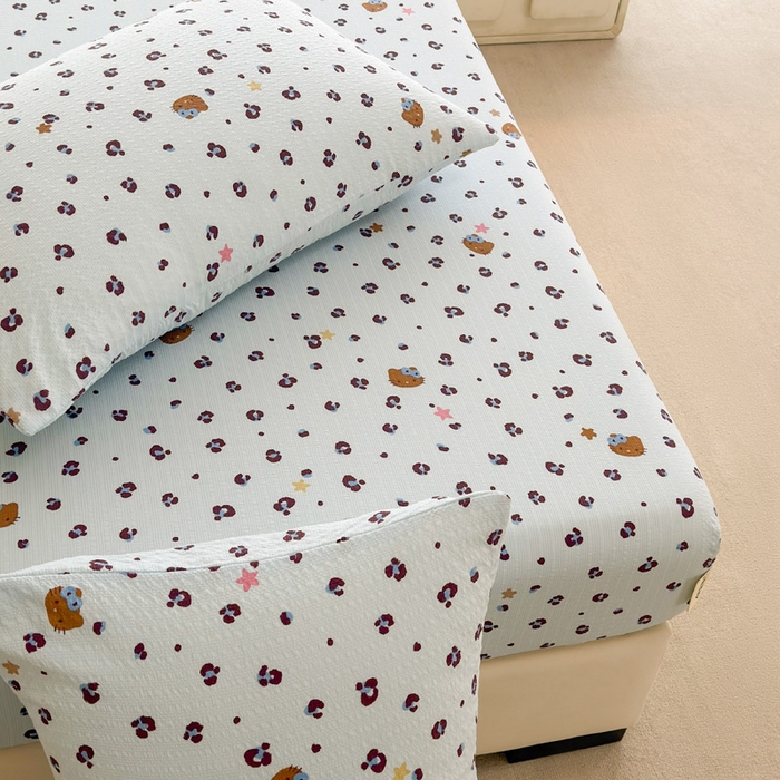 91家纺网 家纺一手货源 找家纺 贝扬思家纺 2026新款高克重泡芙纱印花款单床笠床笠单件-浅糯 CL浅糯-豹纹咪星蓝