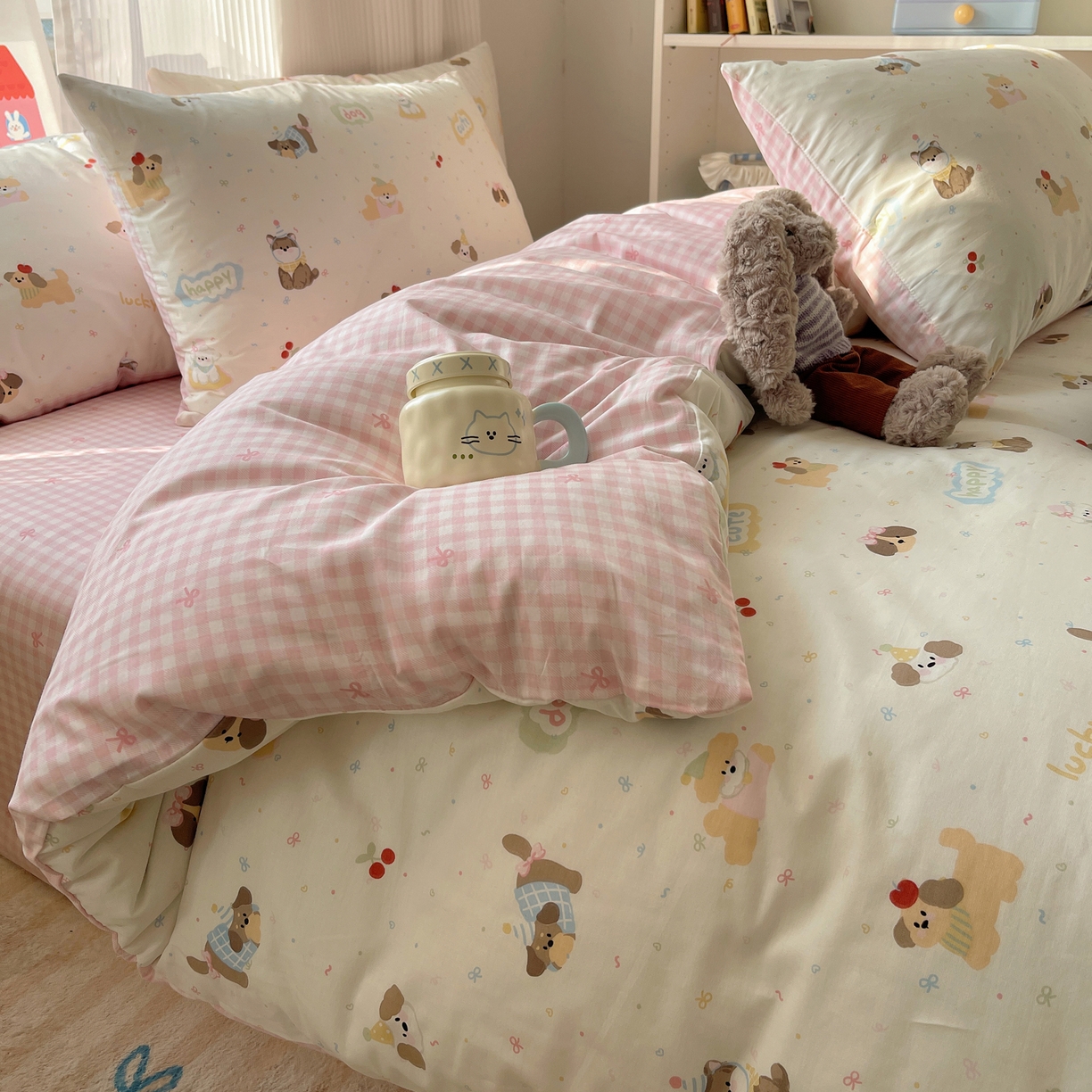 91家纺网 家纺一手货源 找家纺 六巷胡同 2026新款INS减龄可爱风卡通全棉四件套（第二系列） 汪星人派对