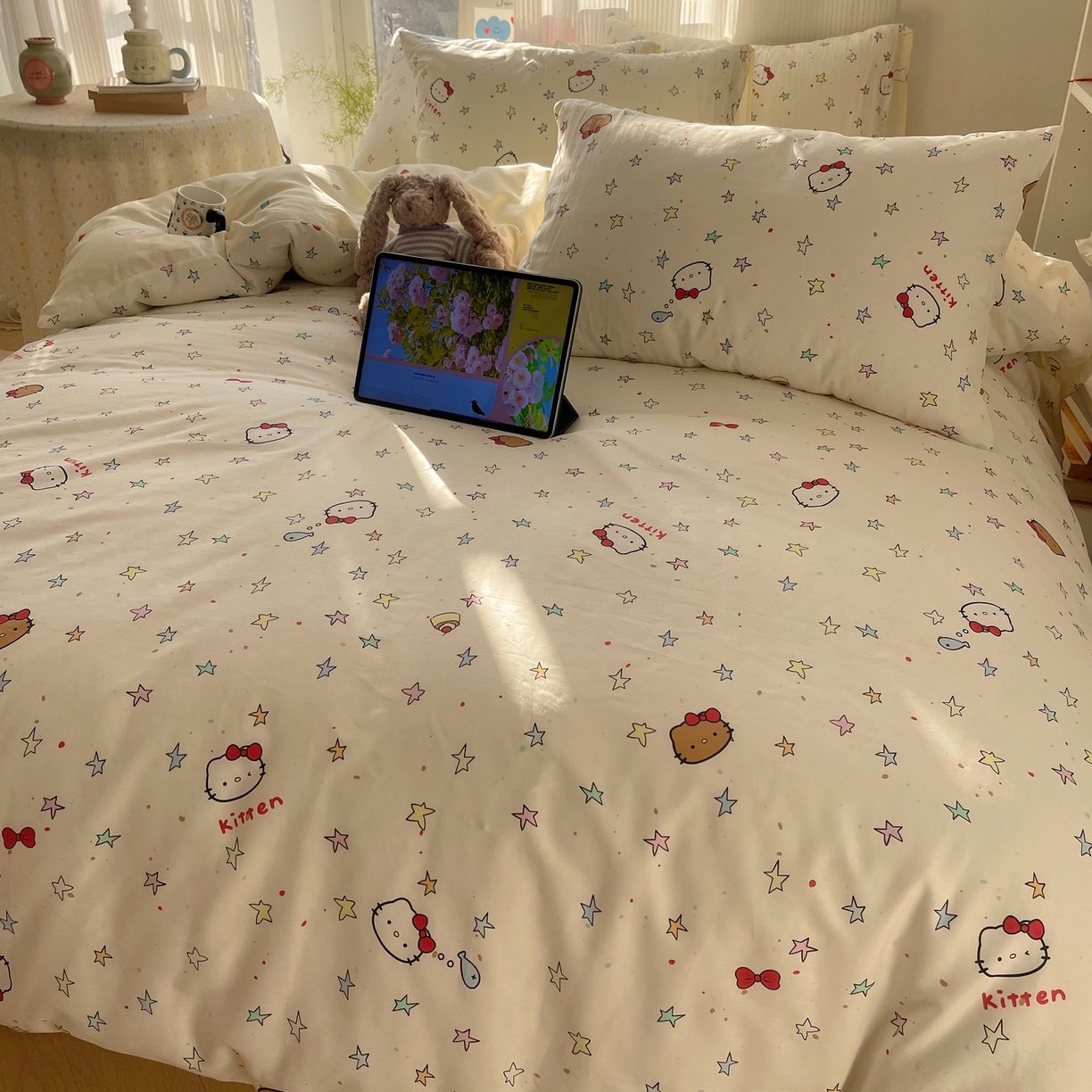 91家纺网 家纺一手货源 找家纺 六巷胡同 2026新款INS减龄可爱风卡通全棉四件套（第二系列） 星星萝莉猫