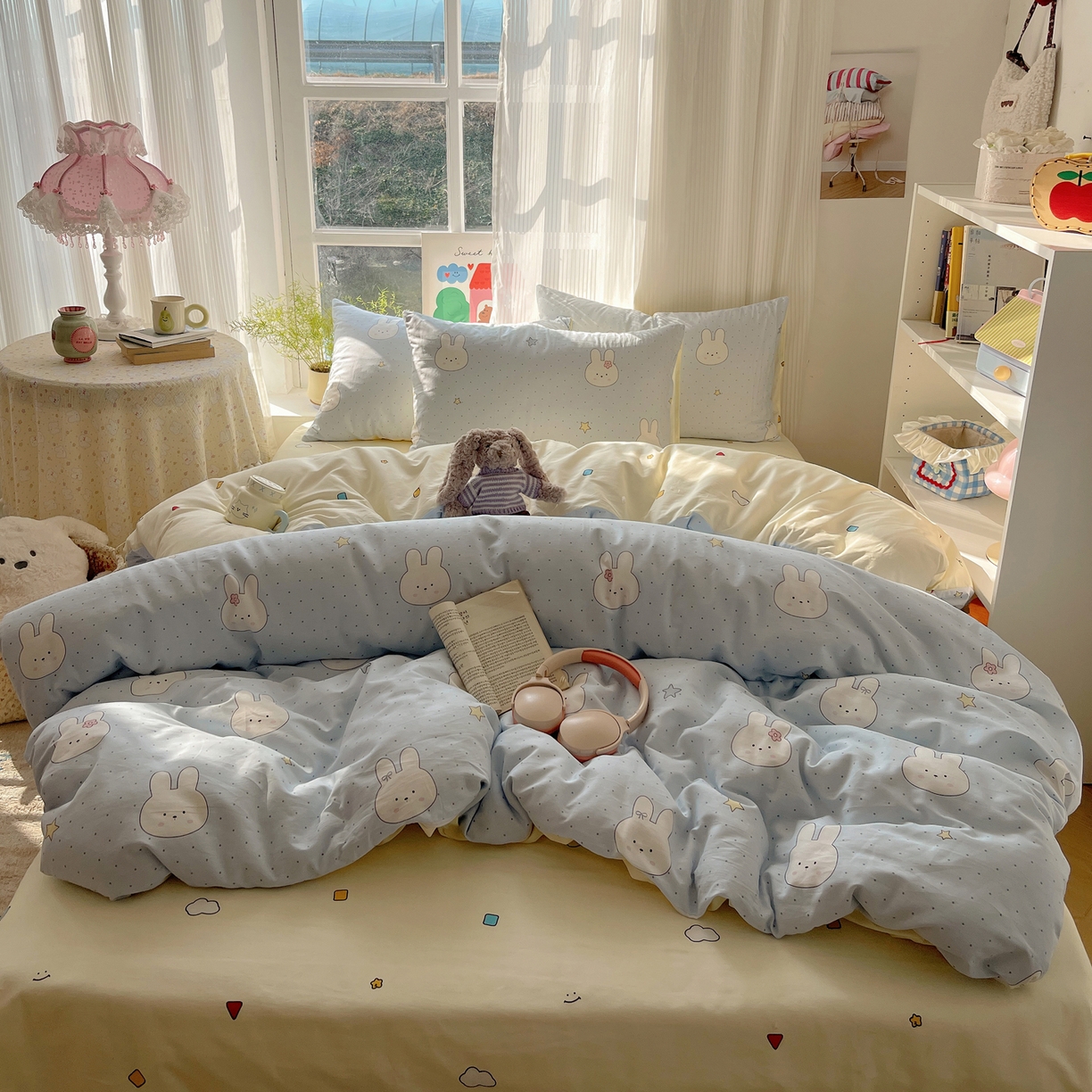 91家纺网 家纺一手货源 找家纺 六巷胡同 2026新款INS减龄可爱风卡通全棉四件套（第二系列） 蓝调波点兔