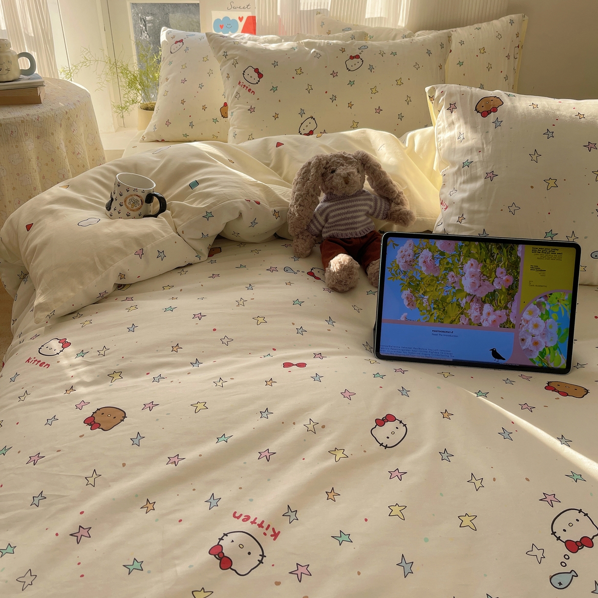 91家纺网 家纺一手货源 找家纺 六巷胡同 2026新款INS减龄可爱风卡通全棉四件套（第二系列） 星星萝莉猫